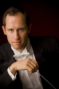Alastair Willis, music director candidate and guest conductor 
